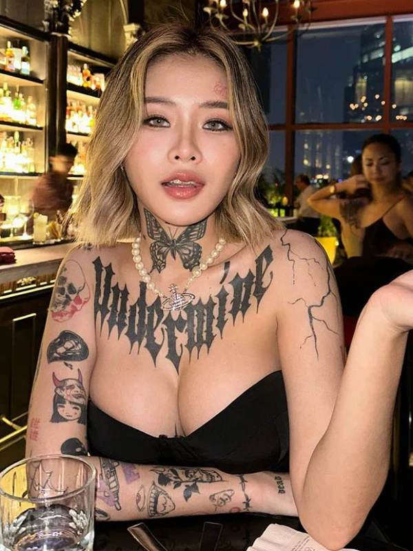 Rungruedee Thammakoon ภาพเดี่ยวที่ 3