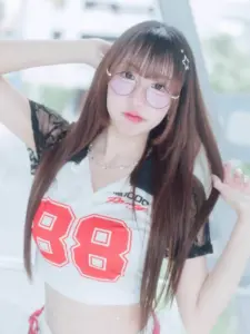แคลร์ Claire Angevil รูปที่ 11