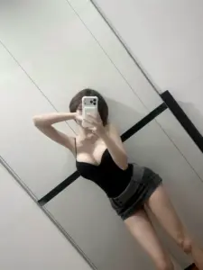 evefariii อีฟ ฟาริ รูปที่ 11