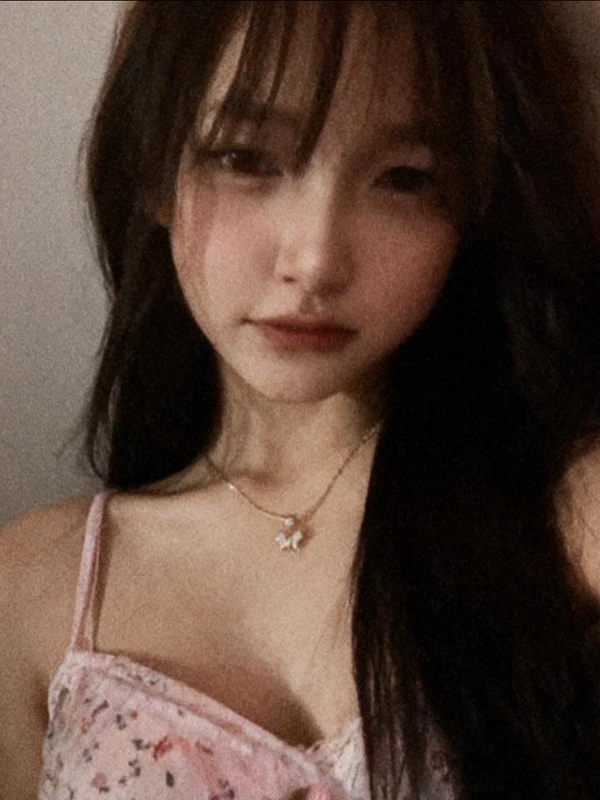 นะน้ำ โพสต์และ Reels ล่าสุด