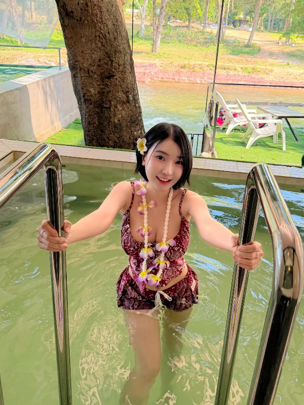 น้องแพร งานครีเอเตอร์