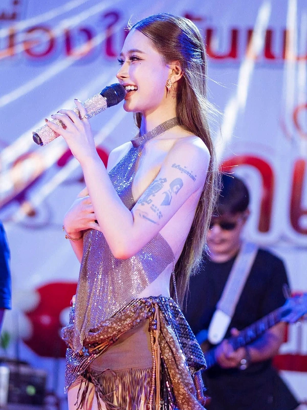 tippawan2542 น้ำแข็ง ทิพวรรณ ภาพที่ 8